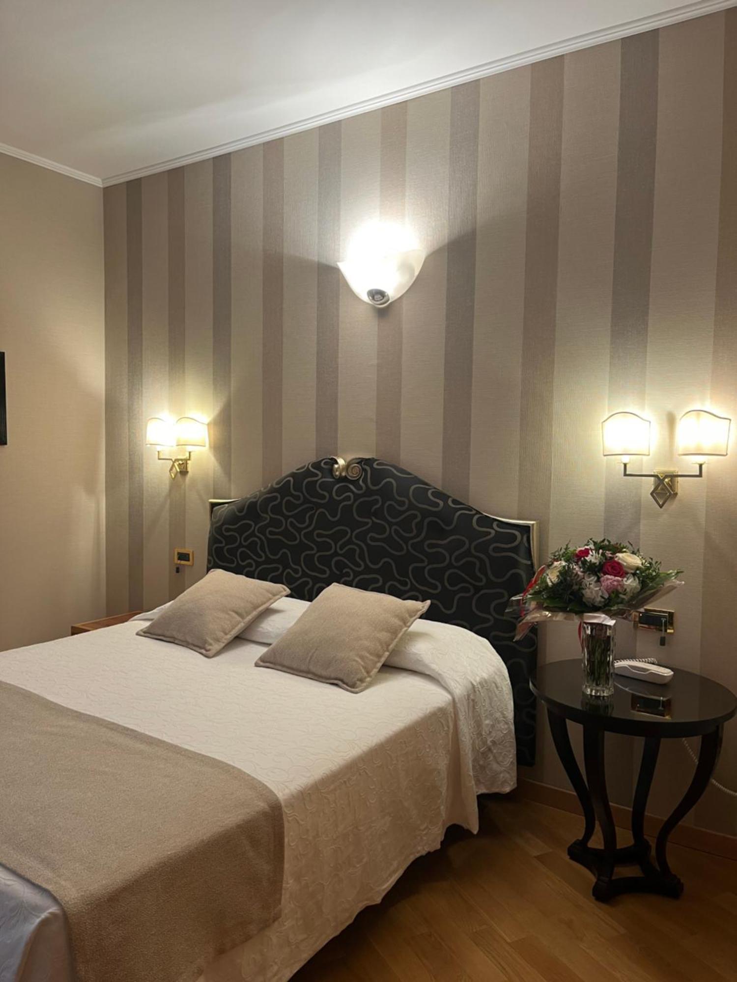 Hotel Europa Verona Luaran gambar