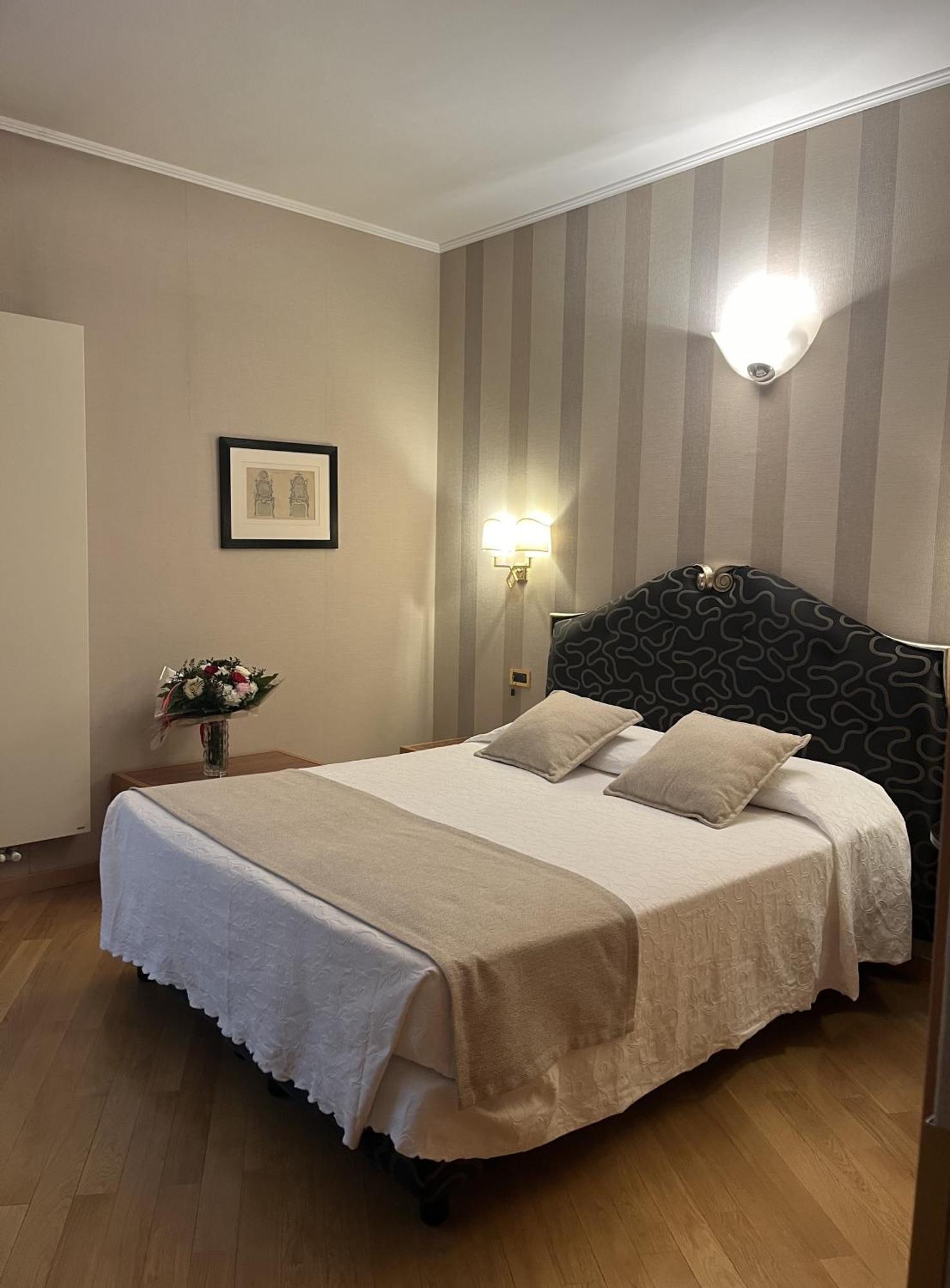 Hotel Europa Verona Luaran gambar