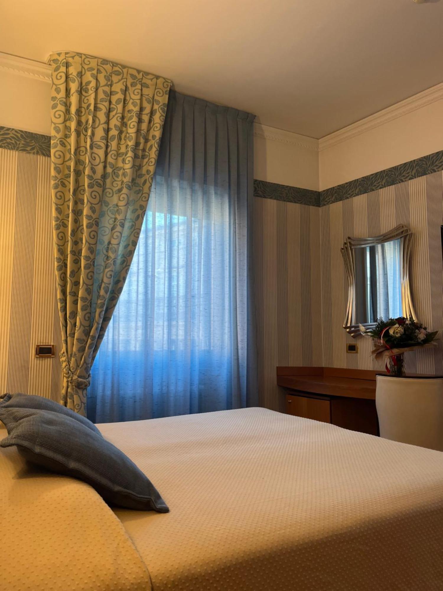 Hotel Europa Verona Luaran gambar