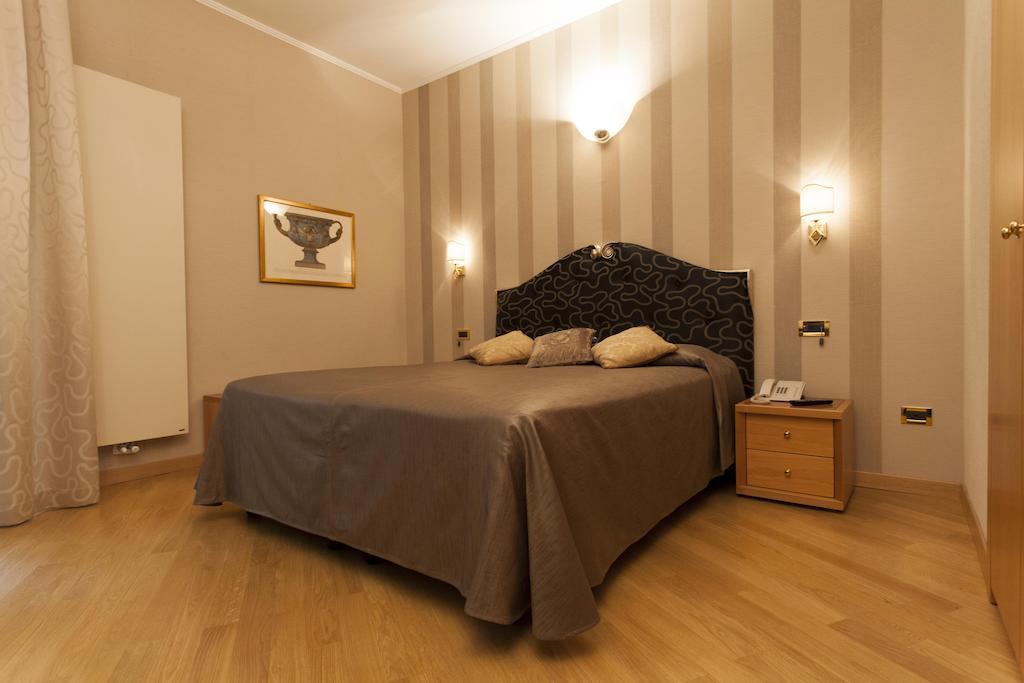 Hotel Europa Verona Bilik gambar
